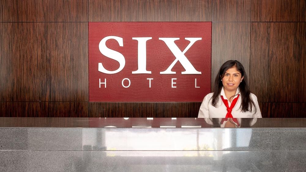 Six Hotel Guadalajara Expiatorio Εξωτερικό φωτογραφία
