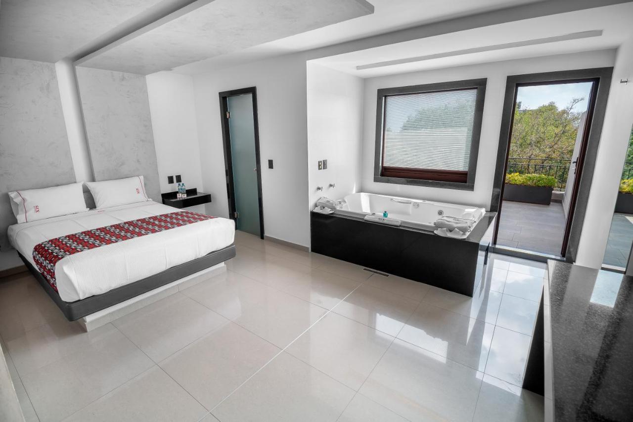 Six Hotel Guadalajara Expiatorio Εξωτερικό φωτογραφία