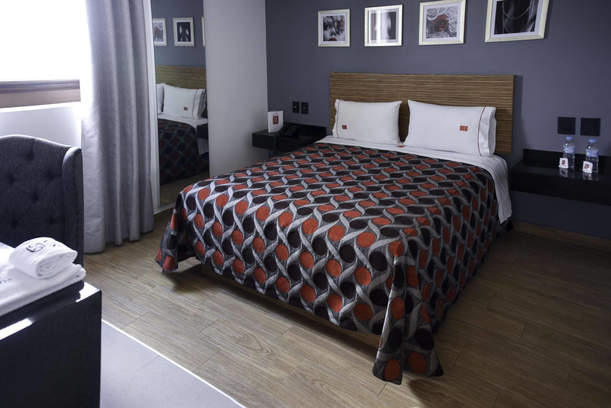 Six Hotel Guadalajara Expiatorio Εξωτερικό φωτογραφία